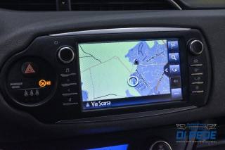 TOYOTA Yaris usata, con Volante multifunzione