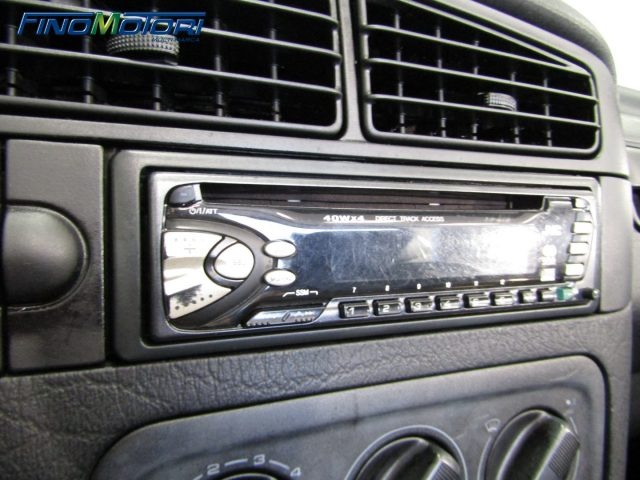 VOLKSWAGEN Golf Cabriolet usata 9