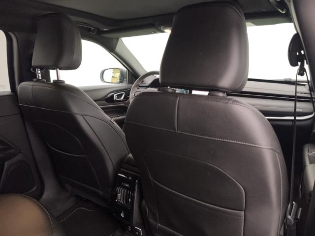 JEEP Compass usata, con Autoradio digitale