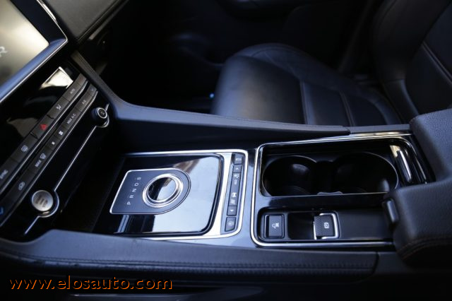 JAGUAR F-Pace usata, con Regolazione elettrica sedili