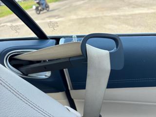 MERCEDES-BENZ E 220 usata, con Telecamera per parcheggio assistito