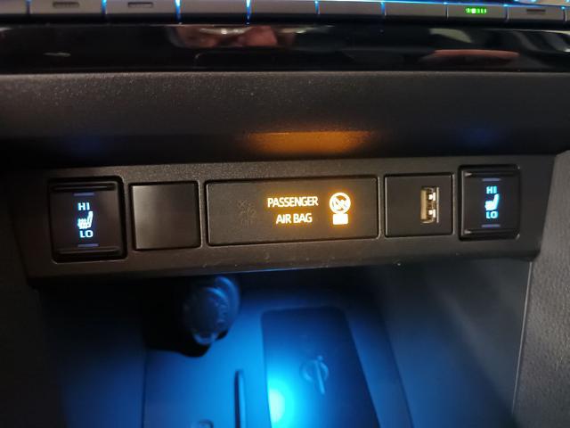 TOYOTA Yaris Cross usata, con Sound system