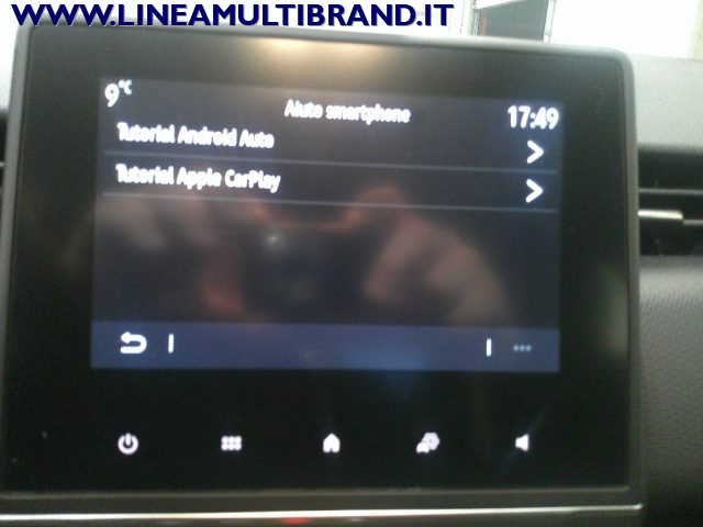 RENAULT Clio usata, con Touch screen