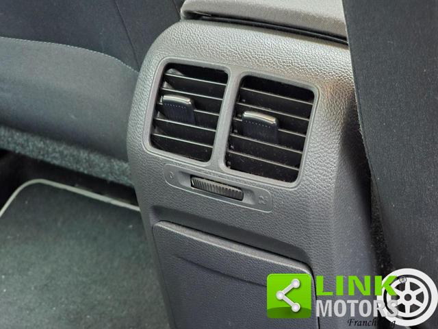 VOLKSWAGEN Golf usata, con Sedile passeggero ribaltabile