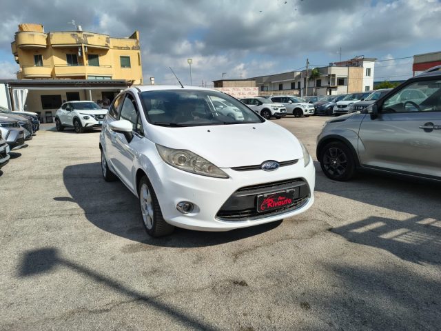 FORD Fiesta usata, con Airbag