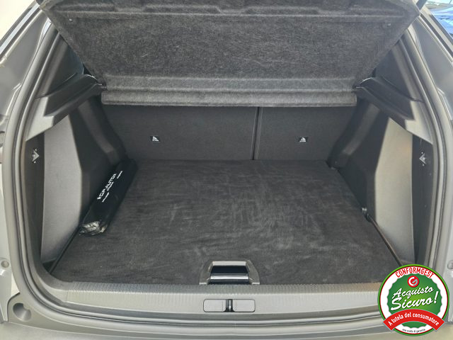 PEUGEOT 2008 usata, con Climatizzatore