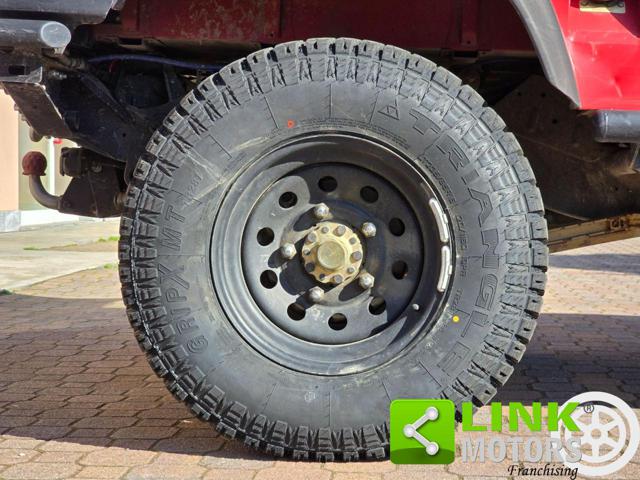LAND ROVER Defender usata 50