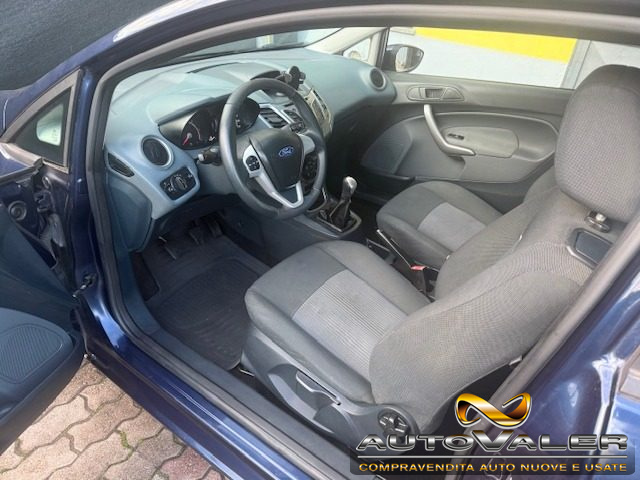FORD Fiesta usata, con Boardcomputer