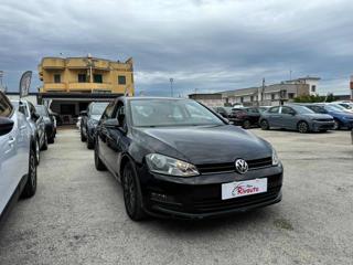 VOLKSWAGEN Golf usata, con Airbag