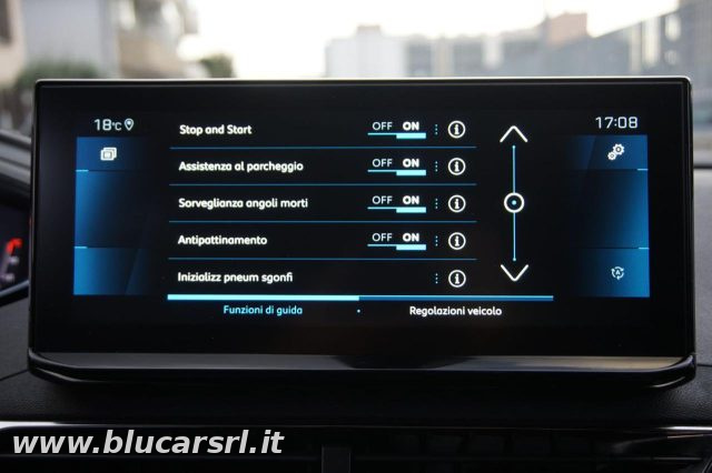 PEUGEOT 3008 usata, con Autoradio digitale