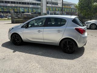 OPEL Corsa usata, con Autoradio