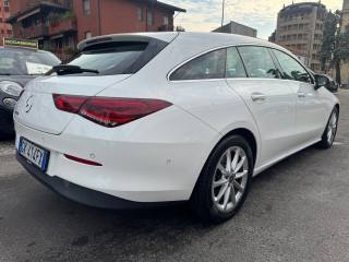 MERCEDES-BENZ CLA 200 usata, con Airbag laterali