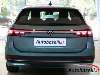 VOLKSWAGEN Passat usata, con Controllo automatico clima