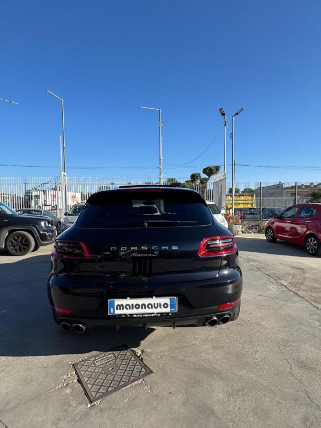 PORSCHE Macan usata, con Alzacristalli elettrici