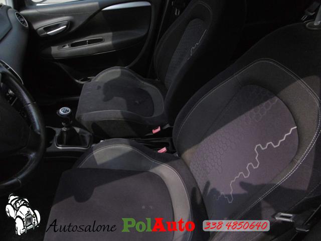 FIAT Punto usata, con Autoradio