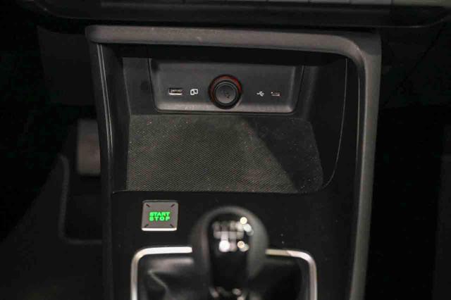 MG ZS usata, con USB