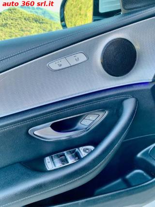 MERCEDES-BENZ E 220 usata, con Interni in pelle