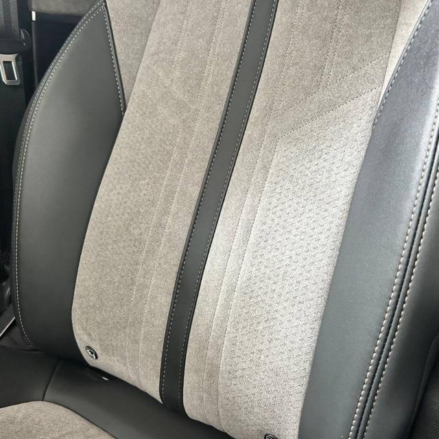 PEUGEOT 3008 usata, con Climatizzatore