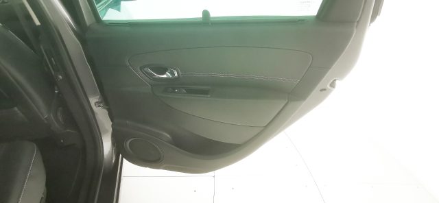 RENAULT Scenic usata, con Isofix