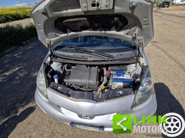 TOYOTA Aygo usata 9