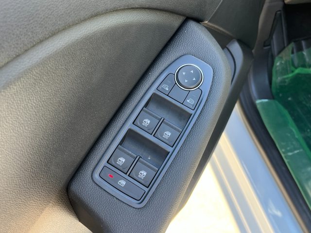 RENAULT Clio usata, con Cruise Control