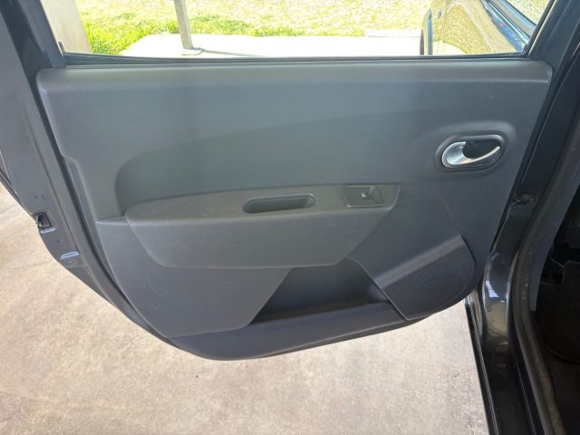 DACIA Lodgy usata, con Sensori di parcheggio posteriori