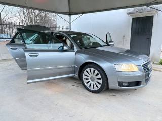 AUDI A8 usata, con Kit fumatori