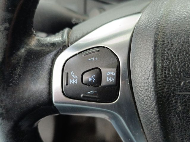 FORD EcoSport usata, con Airbag testa