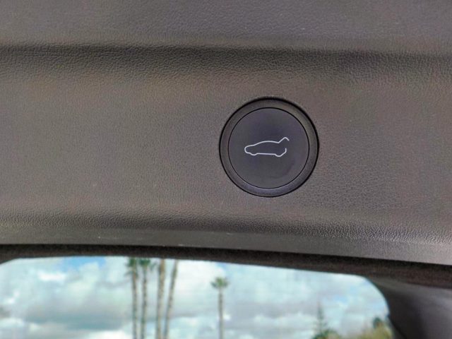 TESLA Model Y usata, con Sensore di luce