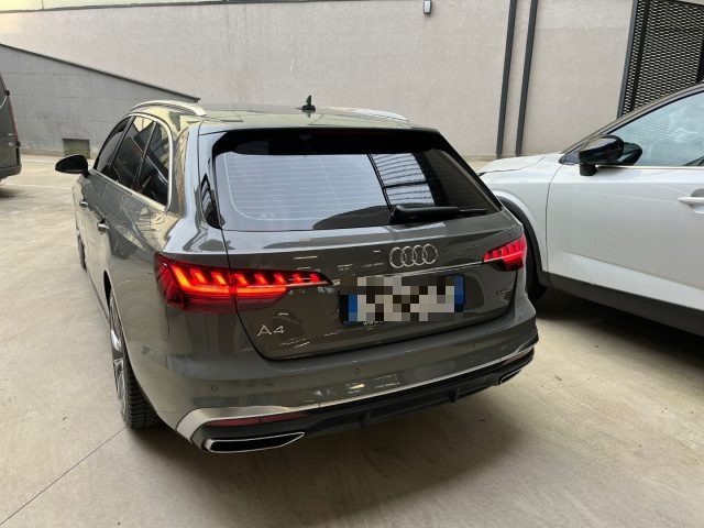 AUDI A4 usata, con Controllo trazione