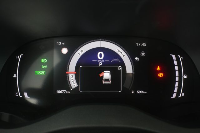 TOYOTA Yaris Cross usata 6