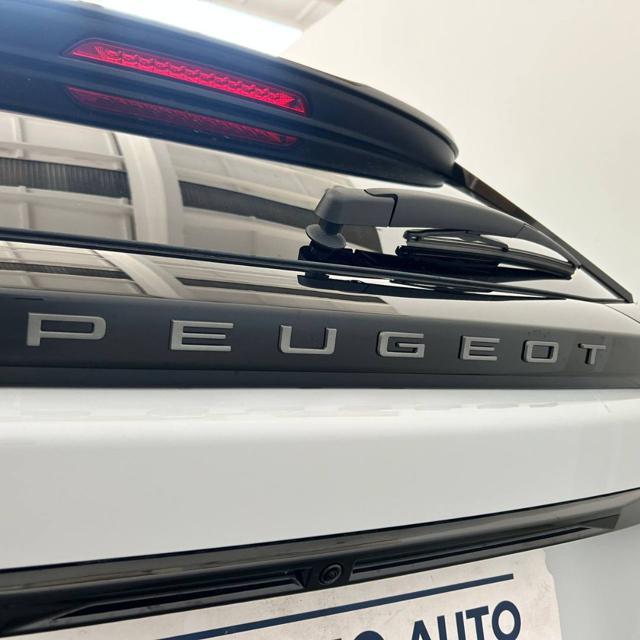 PEUGEOT 2008 usata, con Sensori di parcheggio posteriori
