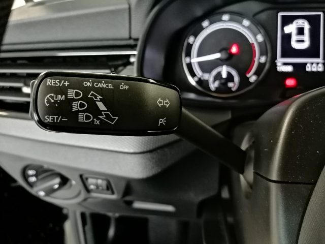 SKODA Scala usata, con Sedile posteriore sdoppiato