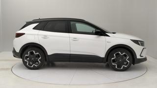 OPEL Grandland usata, con Autoradio