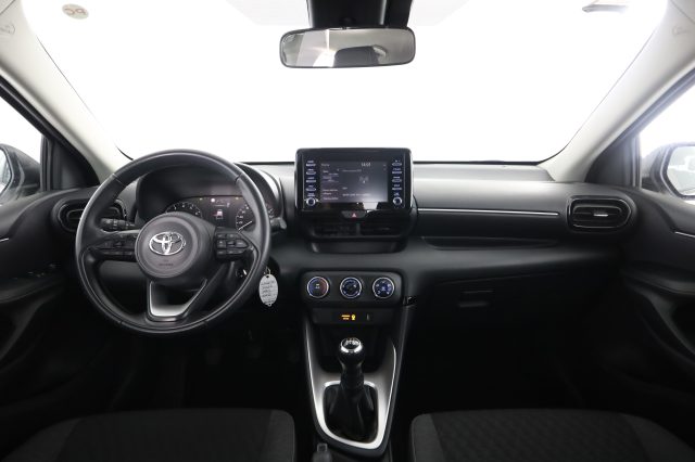 TOYOTA Yaris usata 4
