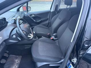 PEUGEOT 208 usata 57