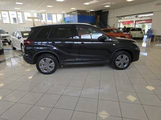 SUZUKI Vitara usata, con Autoradio