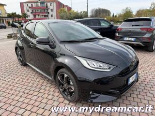 TOYOTA Yaris usata, con Autoradio