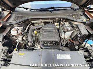 VOLKSWAGEN T-Roc usata, con USB