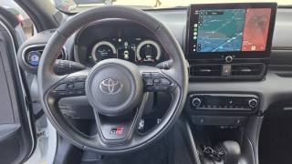 TOYOTA Yaris usata, con Interni in pelle