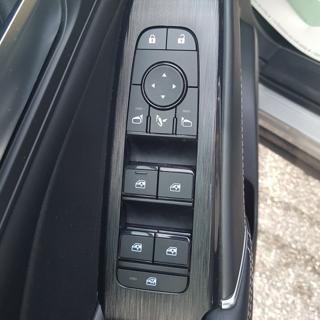 NISSAN Qashqai usata, con Servosterzo