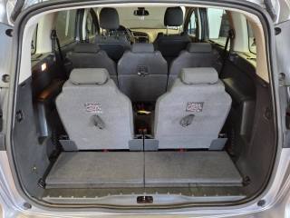 PEUGEOT 5008 usata, con Cruise Control