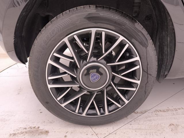 LANCIA Ypsilon usata, con Sensori di parcheggio posteriori