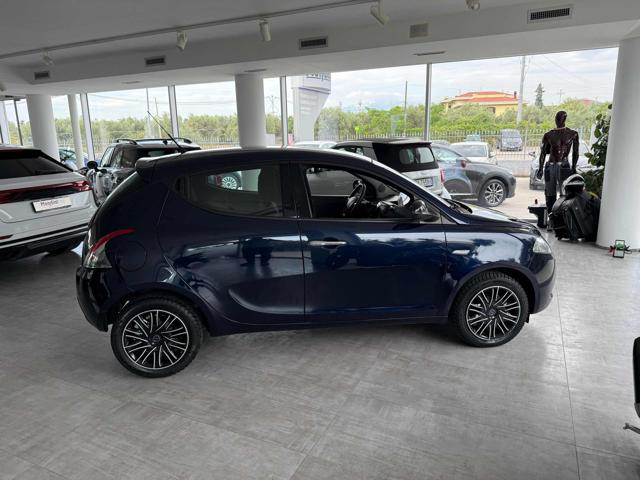 LANCIA Ypsilon usata, con Chiusura centralizzata