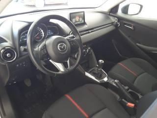 MAZDA 2 usata, con Autoradio