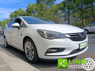 OPEL Astra usata, con Sensori di parcheggio posteriori