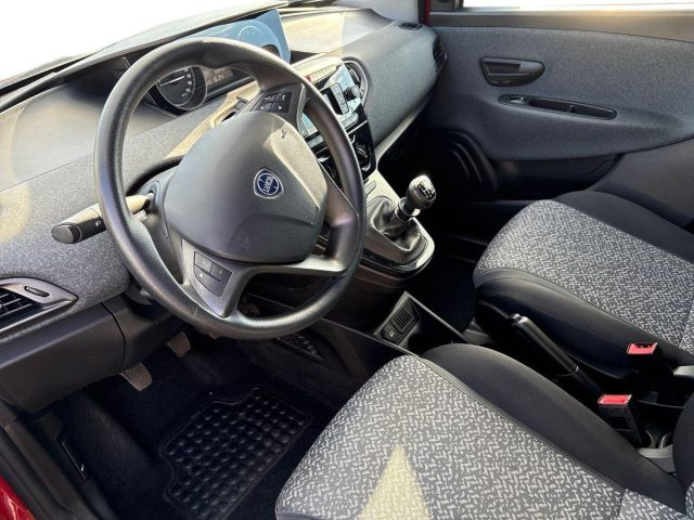 LANCIA Ypsilon usata, con Controllo trazione