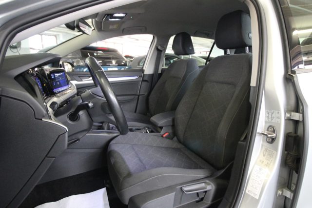 VOLKSWAGEN Golf usata, con Volante in pelle