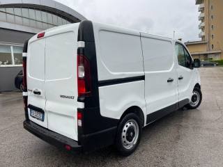 RENAULT Trafic usata, con Alzacristalli elettrici