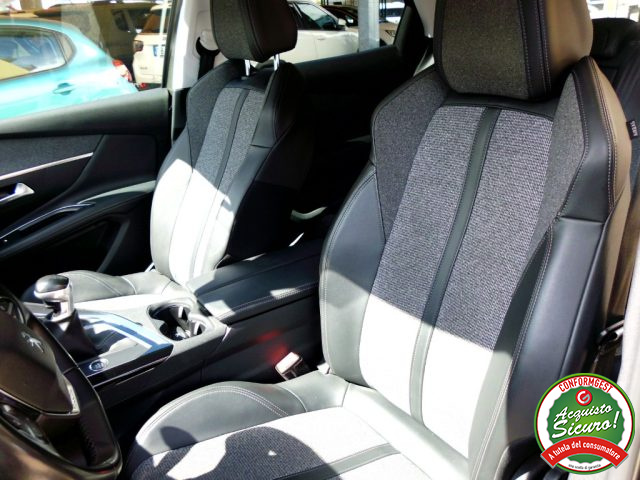 PEUGEOT 3008 usata, con Controllo automatico clima